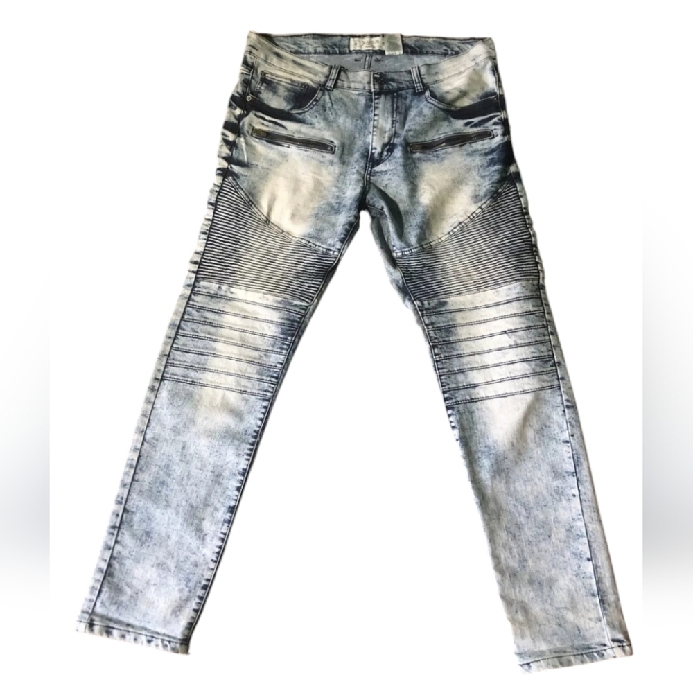 Akademiks Jeanius Size 32X30 Distressed Acid Wash Mens Jeans